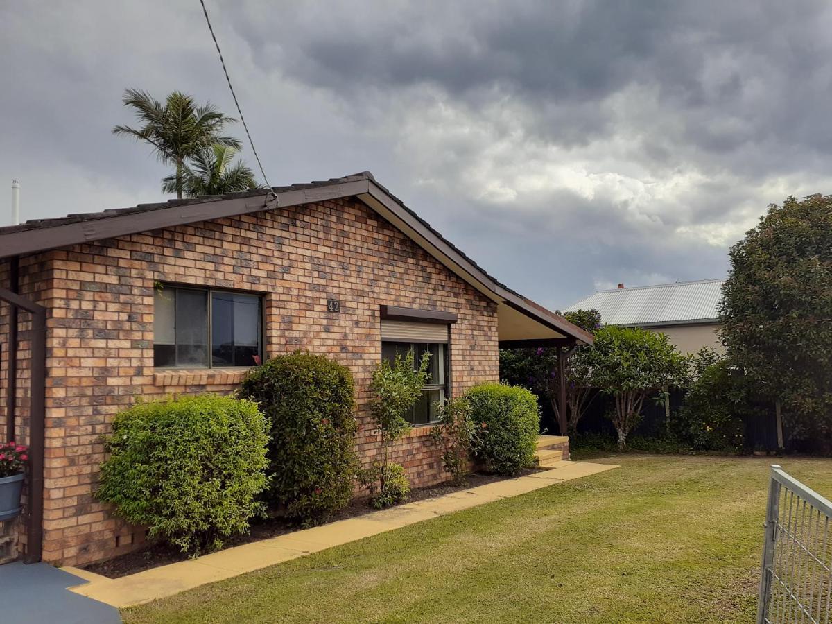Quiet Property By The River Bed and Breakfast Kempsey Exteriör bild