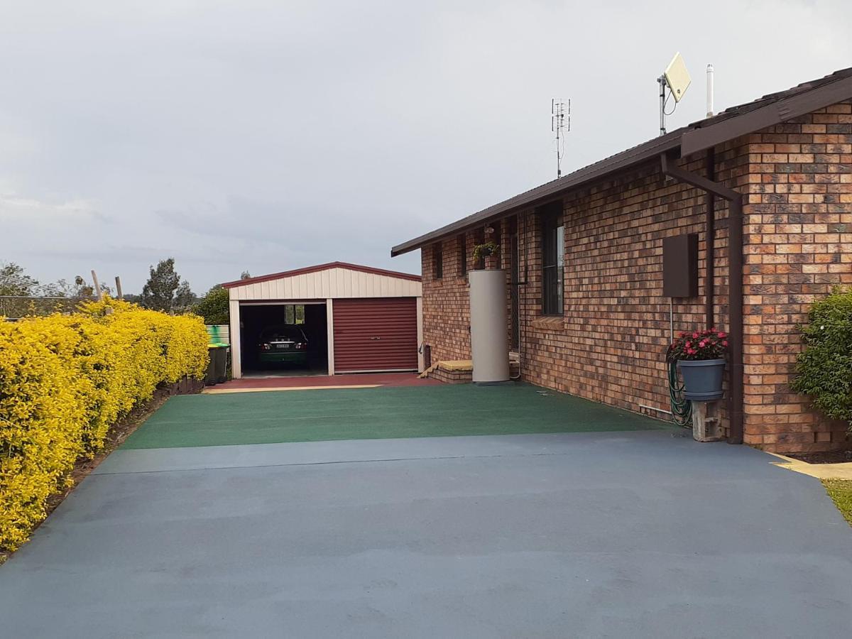 Quiet Property By The River Bed and Breakfast Kempsey Exteriör bild